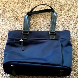 Nine West tote